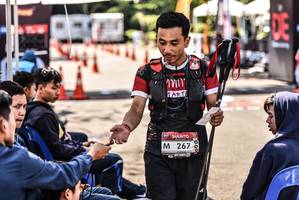 BIB: 267
                            <button type="button" onclick="openModal(7021827)" class="btn btn-primary btn-sm float-right btn-popup" data-toggle="modal" data-target=".modal-high-quality">
                        <i class="fas fa-shopping-cart"></i> Add to Cart
                    </button>
                                            <button type="button" onclick="isThisMe(7021827, true)" class="btn btn-success btn-sm float-right btn-popup btn-isme hidden" data-toggle="tooltip" data-placement="bottom" title="นี่คือรูปของคุณใช่ไหม คลิกที่นี่เพื่อเอาเข้าอัลบั้ม">
                        <i class="fas fa-plus"></i> Add to album
                    </button>
                    <button type="button" onclick="isThisMe(7021827, false)" class="btn btn-warning btn-sm float-right btn-popup btn-isnotme hidden">
                        <i class="fas fa-ban"></i> Remove from album
                    </button>